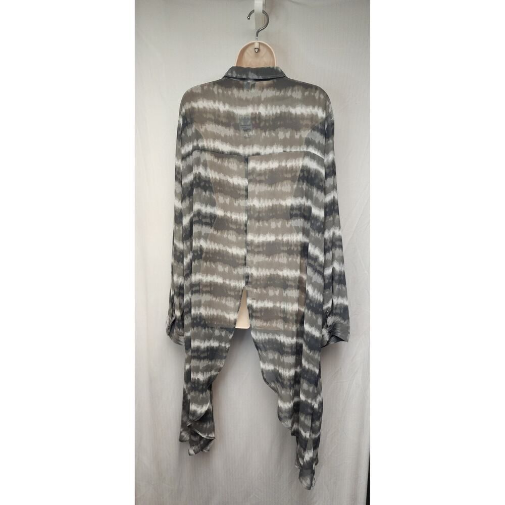 Cato East 1948 Shear Gray Muted Striped Hi Low Blouse Size 26-28W - Picture 5 of 8